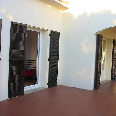 Maison De 3 Chambres Avec Vue Sur La Mer Et Jardin Clos A Pietranera A 1 Km De La Plage Dom wakacyjny *
